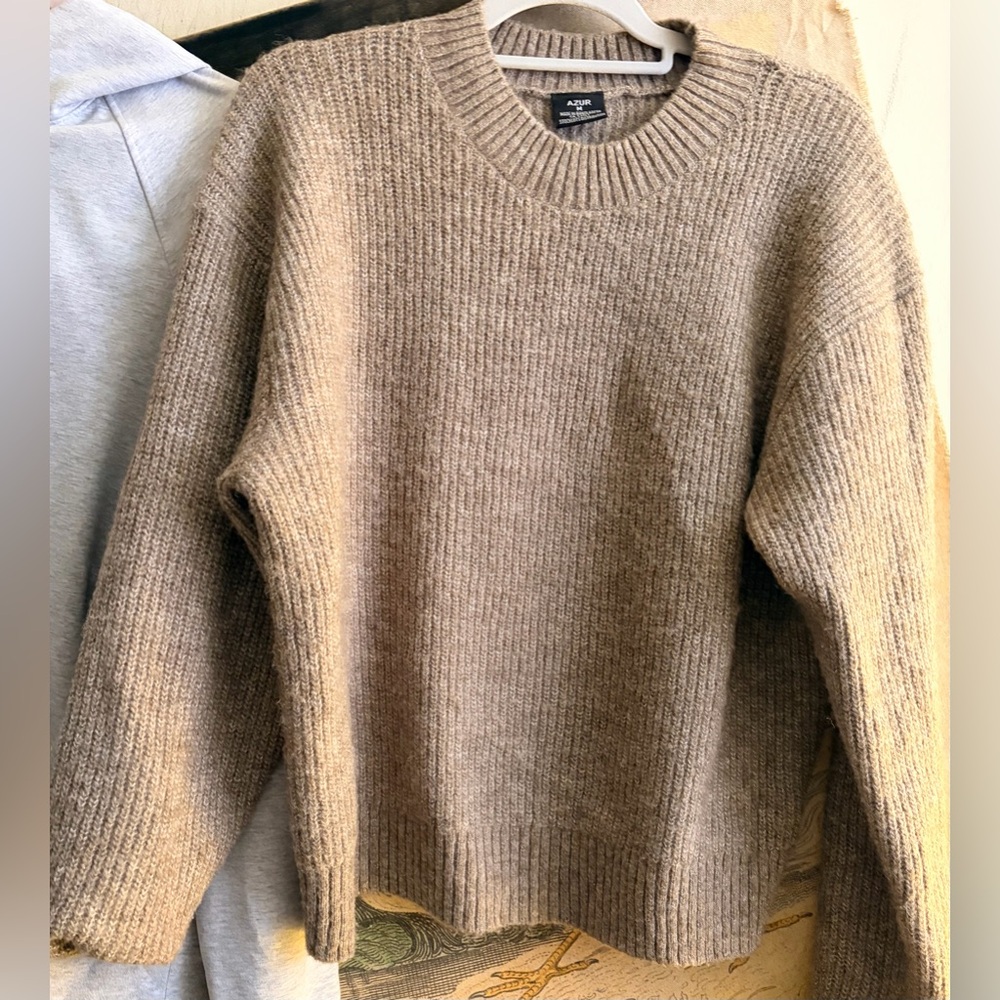 Azur Taupe Crew Neck Boxy Sweater SZ Medium Can be Unisex *